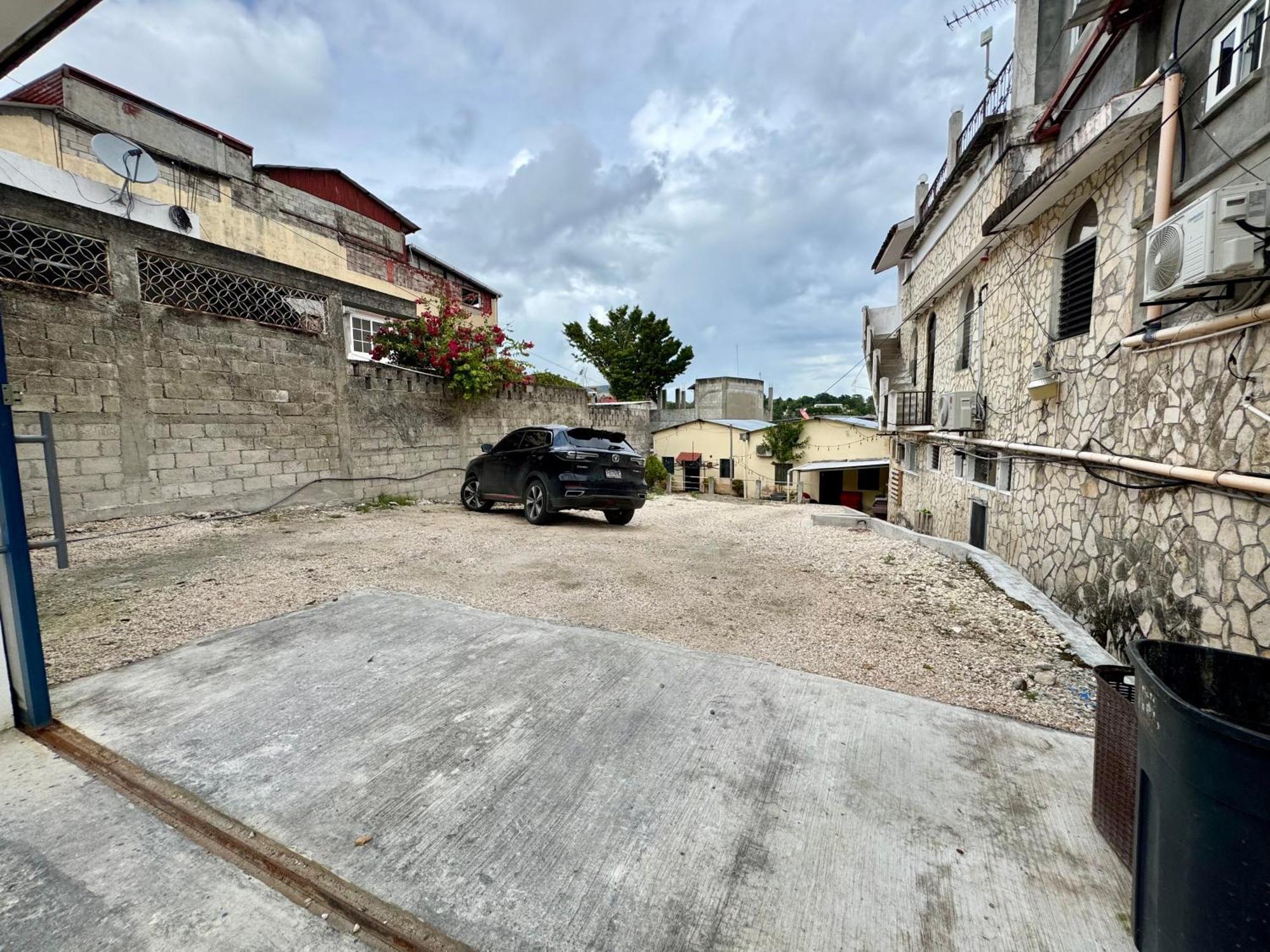 Hostal Inn 2 Флорес Экстерьер фото